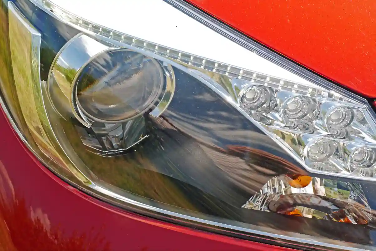 car-headlights-LED