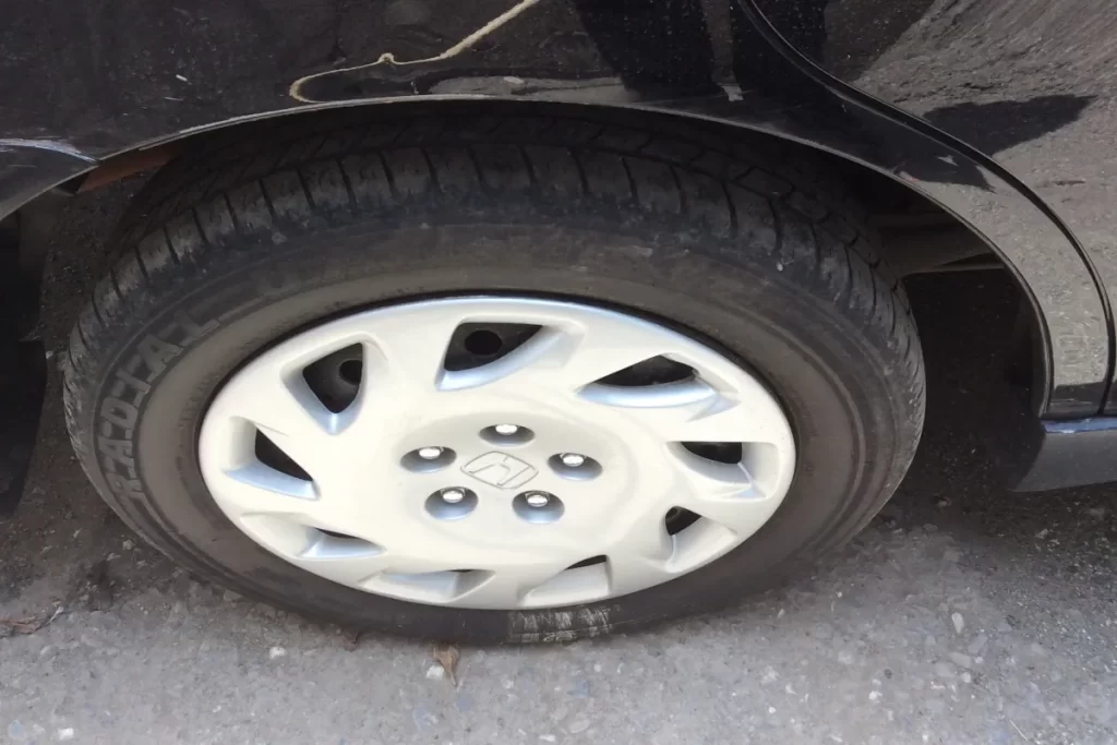 Car wheel cover hubcap