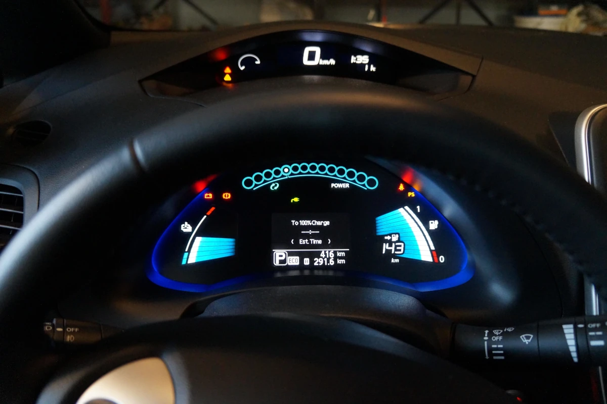 Nissan Leaf car dashboard screen