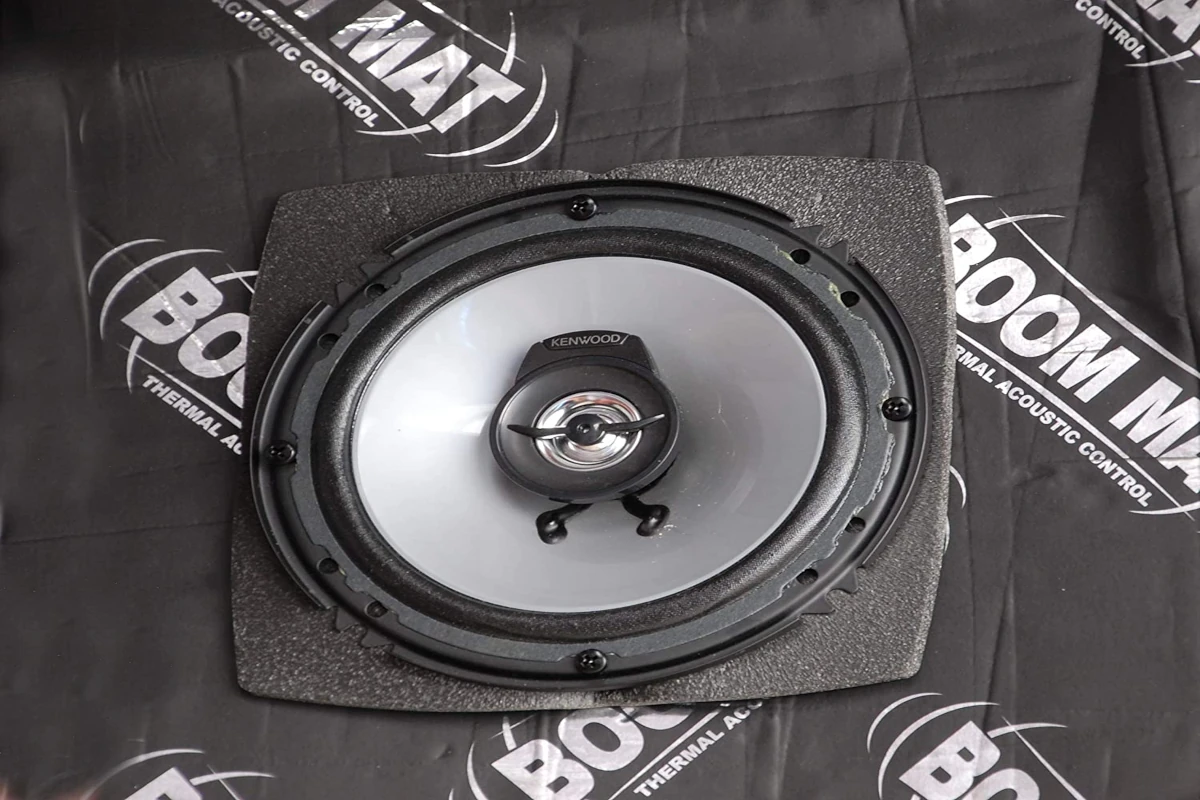 Car speaker baffles boom matt installed