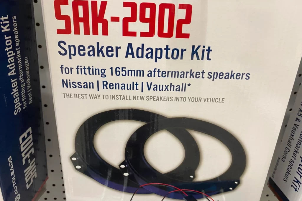 Speaker Adaptor Kit for aftermarket speakers - Nissan, Renault, Vauxhall