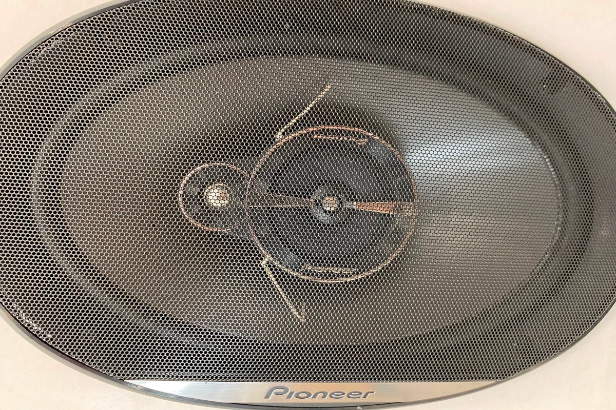 Pioneer Coaxial Oval Speaker Grill