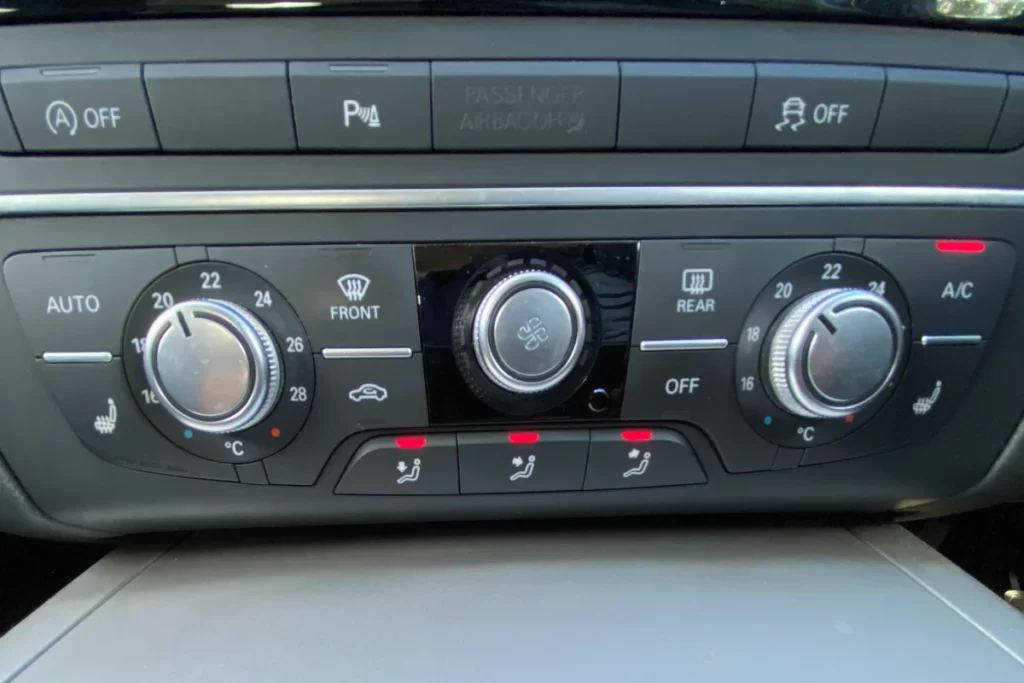 Audi A6 climate control manual sync