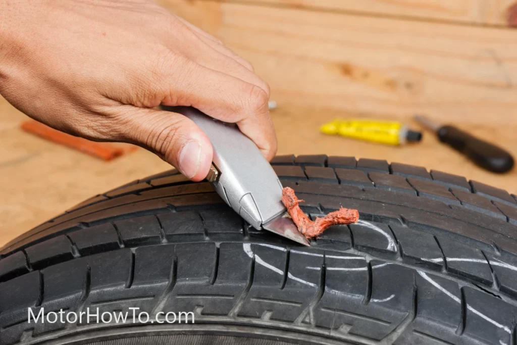 Tire plug with repair kit to fix puncture