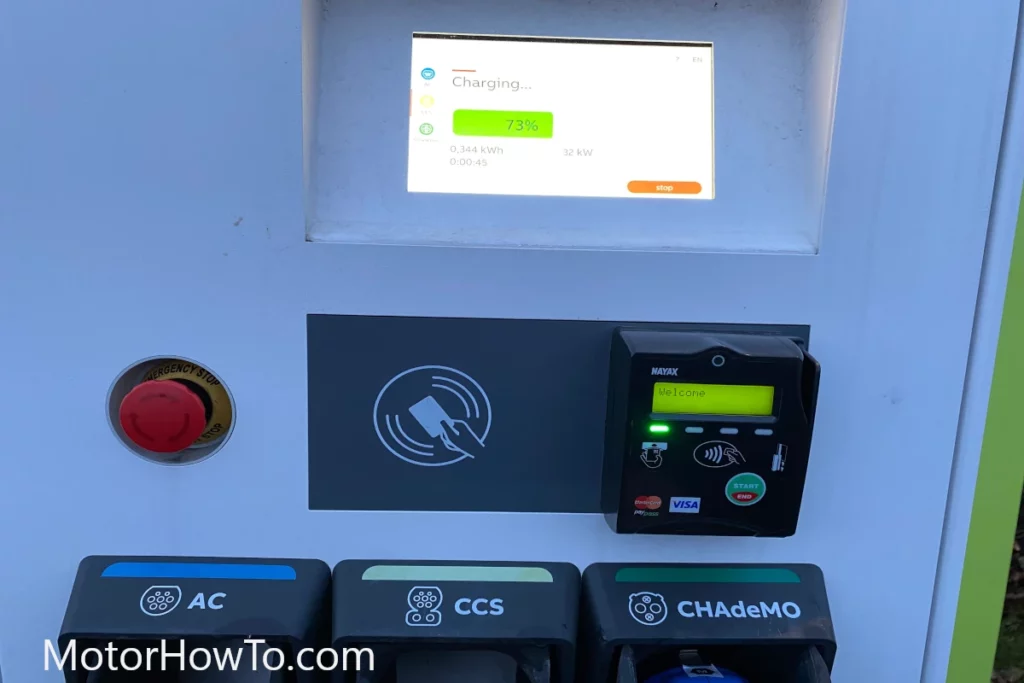 EV Fast Charging Station AC-CCS-CHAdeMO Types