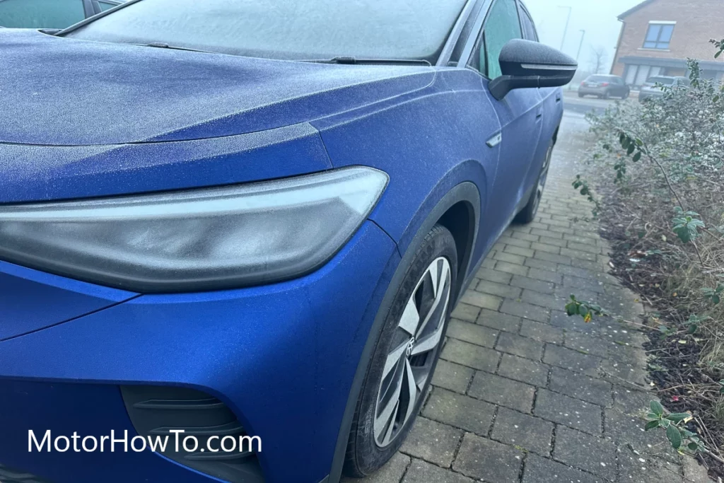 VW ID.4 Blue Metallic Winter Frost Freezing Conditions Front-Side - Performance in Cold Conditions